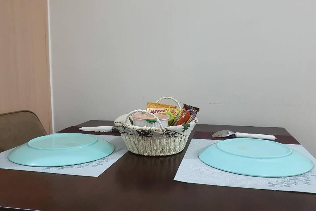 Cherolds Place Lovely 1 Bedroom Condo With Balcony 마닐라 외부 사진